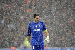 开云体育入口-金玟哉，一夫当关！他用钢铁防线让阿尔及利亚的利刃在加拿大面前彻底生锈