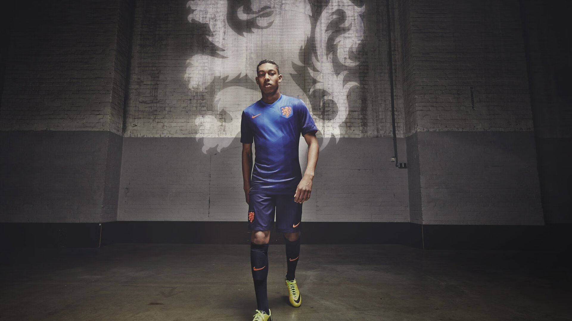 卢卡库里程碑之夜，哥斯达黎加与埃及的较量，见证足球的永恒魅力